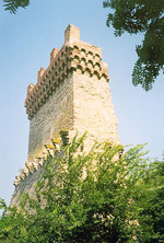 Башня Св.Константина - древнейшее сооружение.